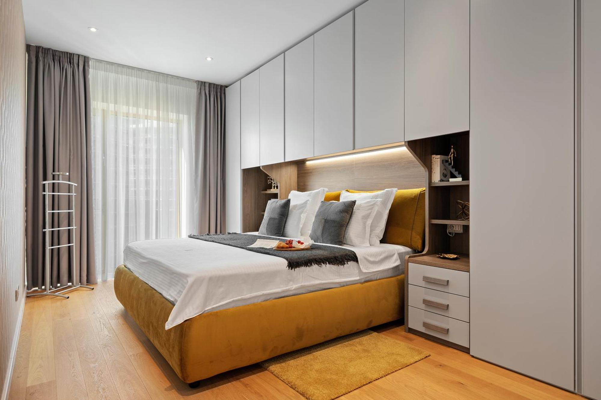 Mido With Parking And Self Check-in Bucureşti